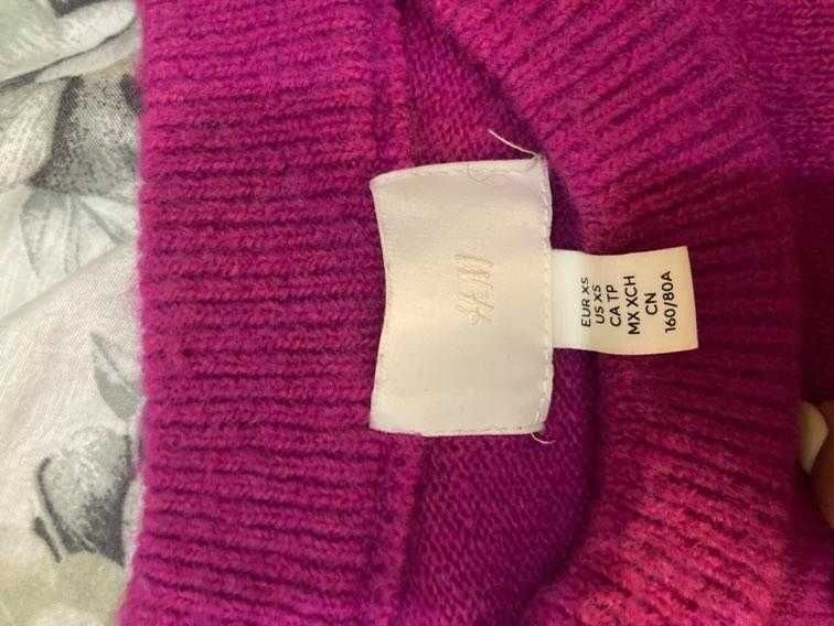 Malha rosa com brilhantes H&M