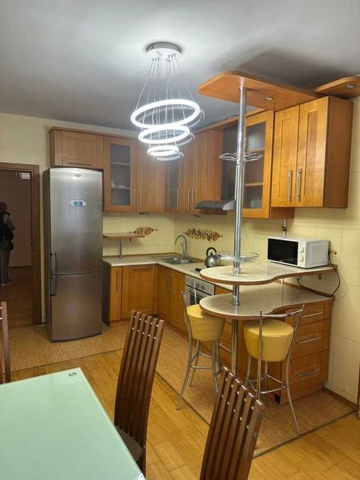 Продам 3-х ком 130м  ГОВОРОВА/ Армейская рядом ПАРК