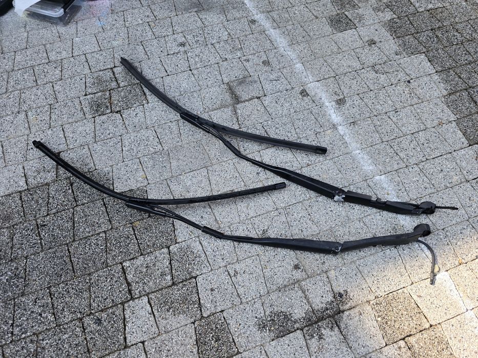 Ramiona wycieraczek S-Max MK2 2018r