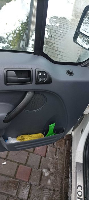 Автомобіль легковий( мінівен)