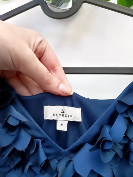 Vestido de Cerimónia Azul Escuro com Flores