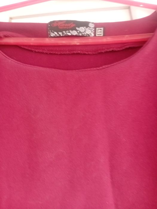 Продам жіночу сукню.