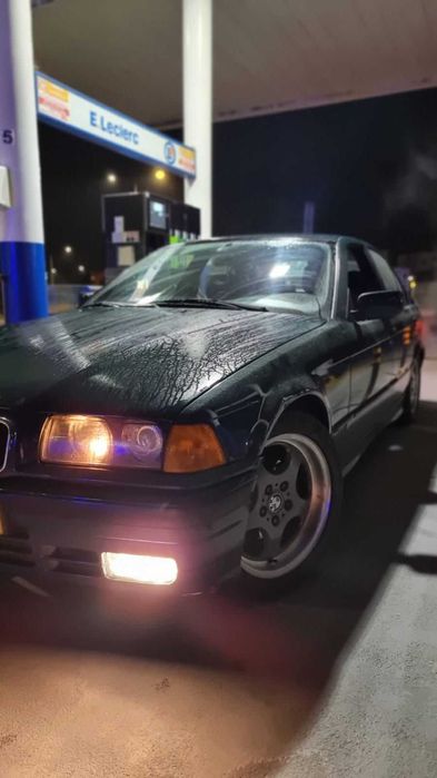 BMW E36 320i de livrete - Certificado Caramulo