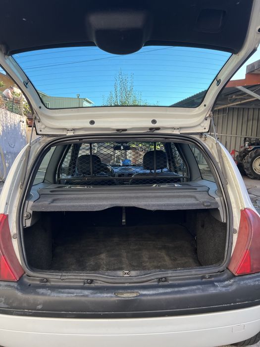 Renault Clio 2000