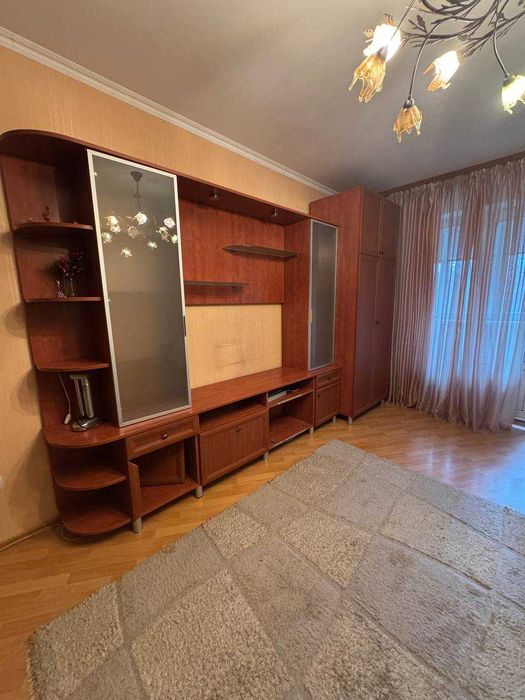 Продаж 2х-кімнатної квартири Подільський район