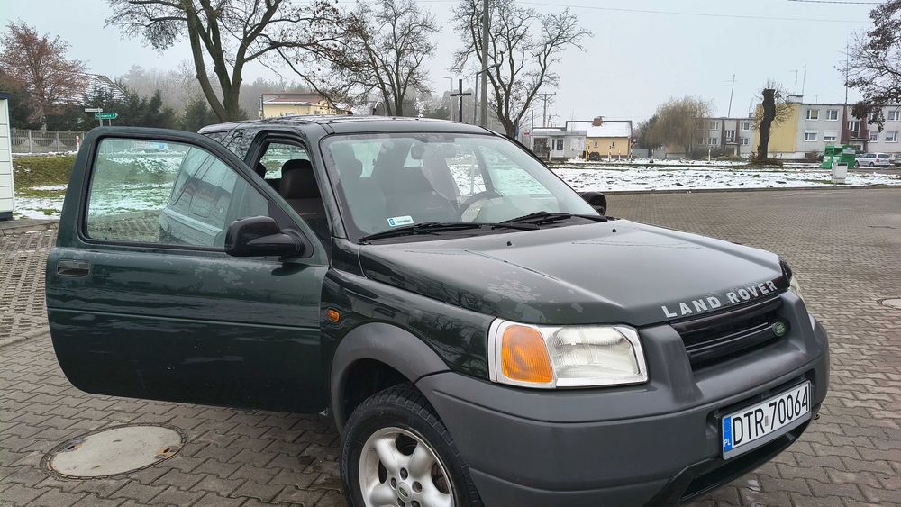 Samochód Land Rover 1.8