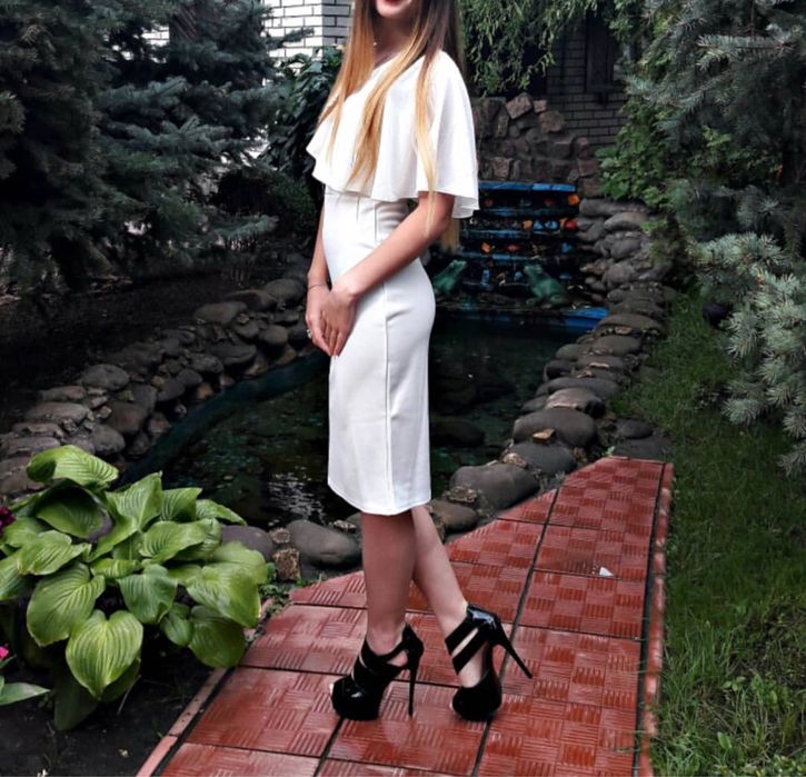 Біла сукня, розмір S
