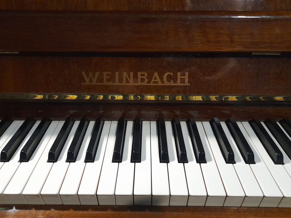 Pianino Weinbach