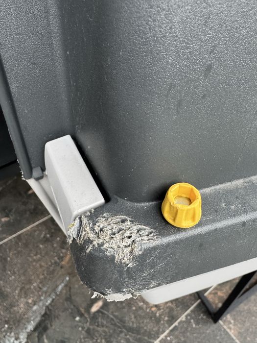 Trixie Gulliver IATA №6 пластиковий бокс-переноска для собак до 38 кг