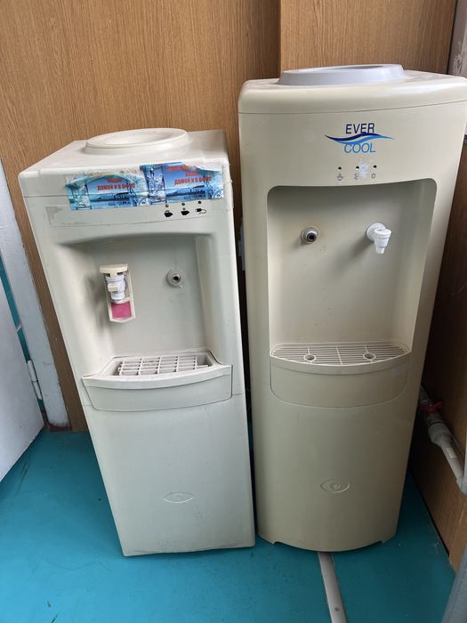 Продам кулер для води