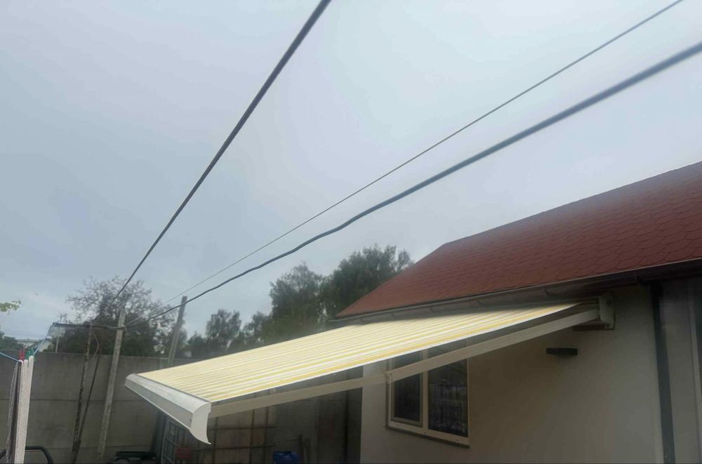 Markiza tarasowa elektryczna