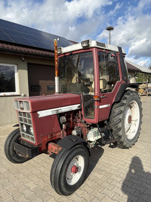 Ciągnik Case International 685xl