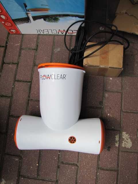Skimmer pompa filtrująca do basenu 3974 l/h Bestway Flowclear Skimatic