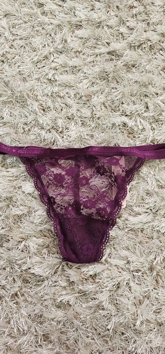 Стрінги Victoria's Secret