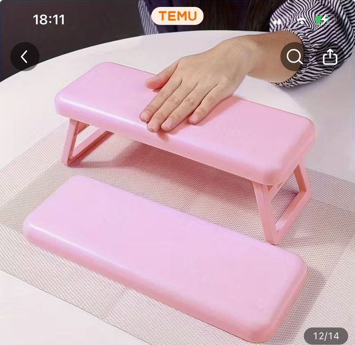 Podpórka na dłonie do manicure
