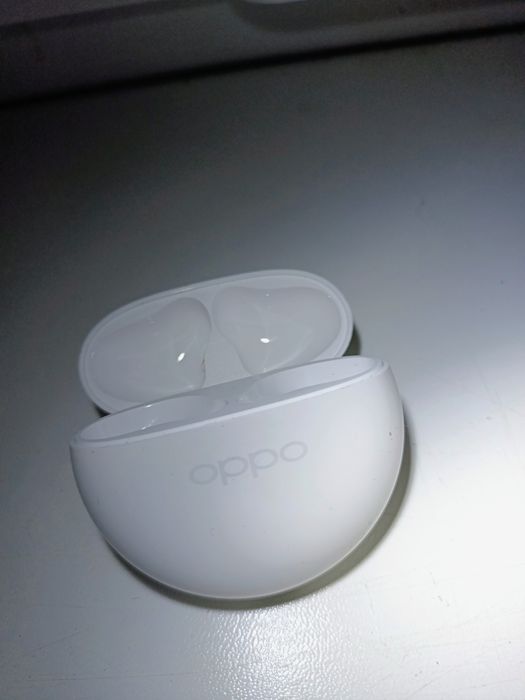 Etui do słuchawek OPPO Enco Buds2.