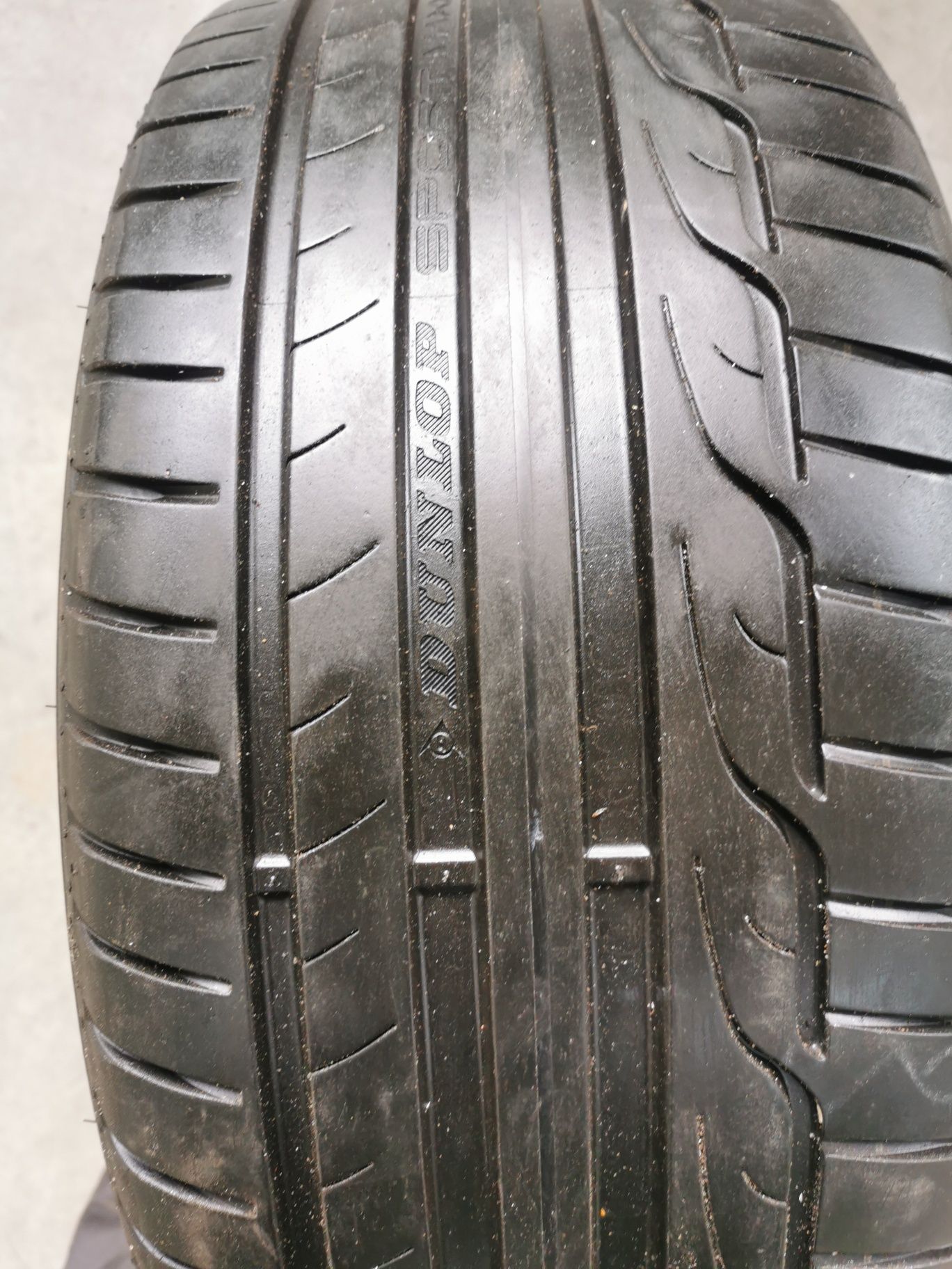 Opona 225/45R17 Dunlop Sport Maxx z 2020 roku