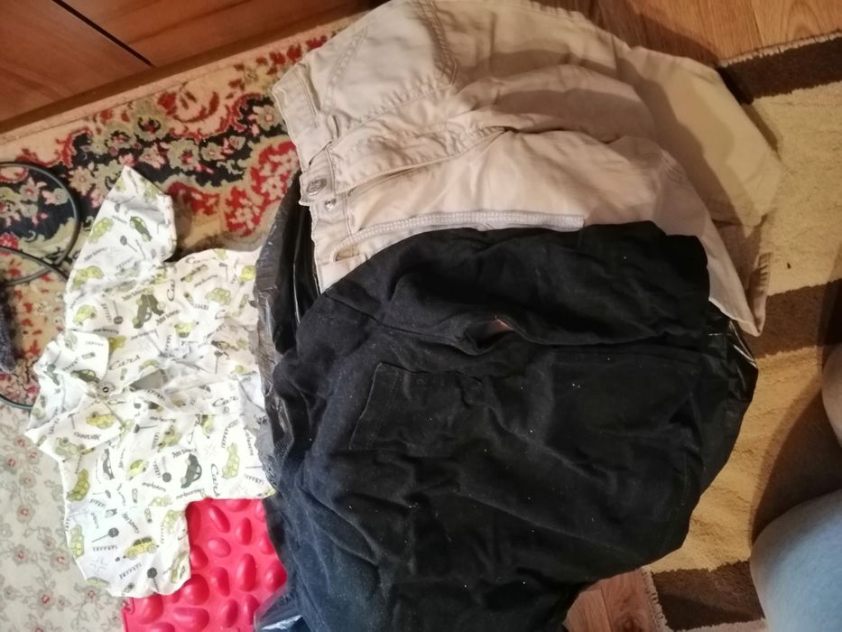 Отдам вещи на мальчика