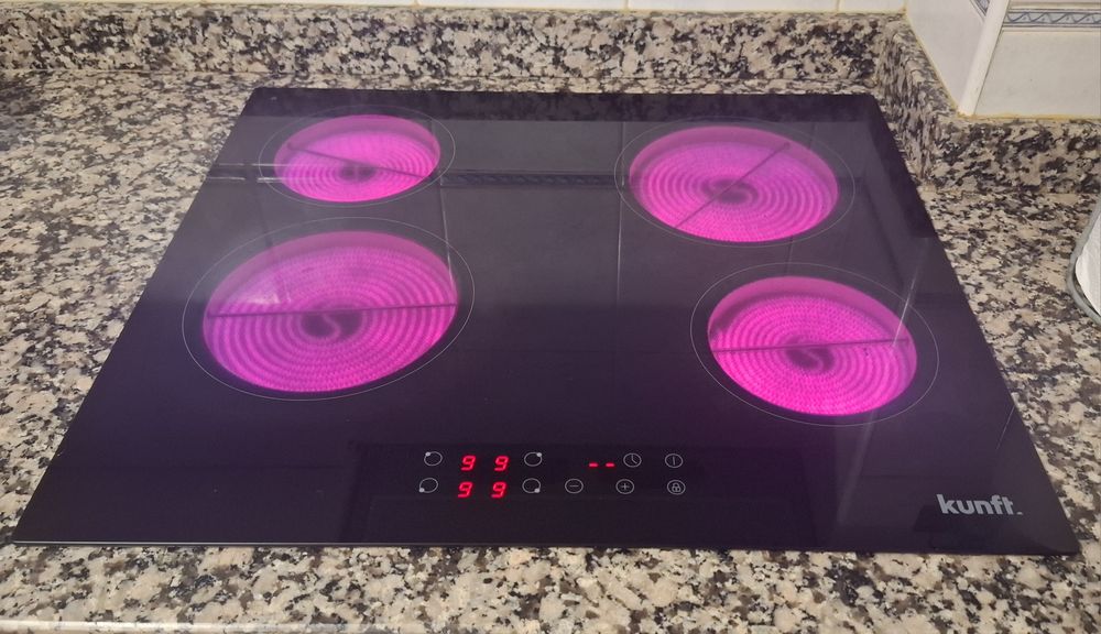 Placa vitrocerâmica Kunft modelo KVH3935