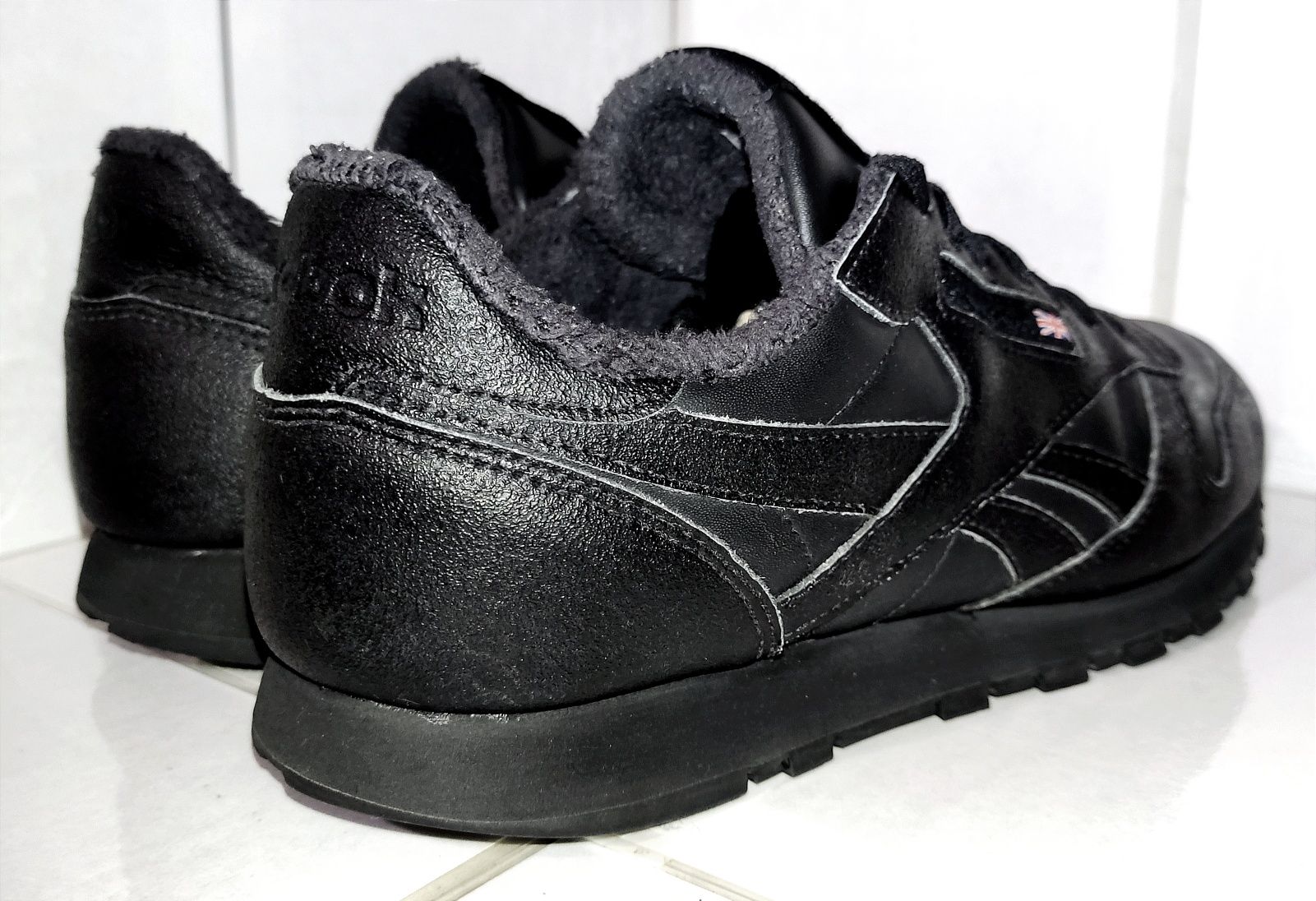 Кроссовки Reebok Classic Leather Winter MA26-7 AN Black