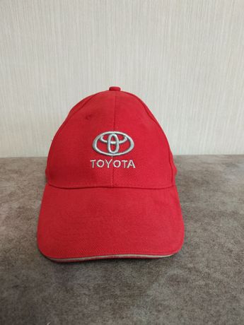 Кепка бейсболка Toyota