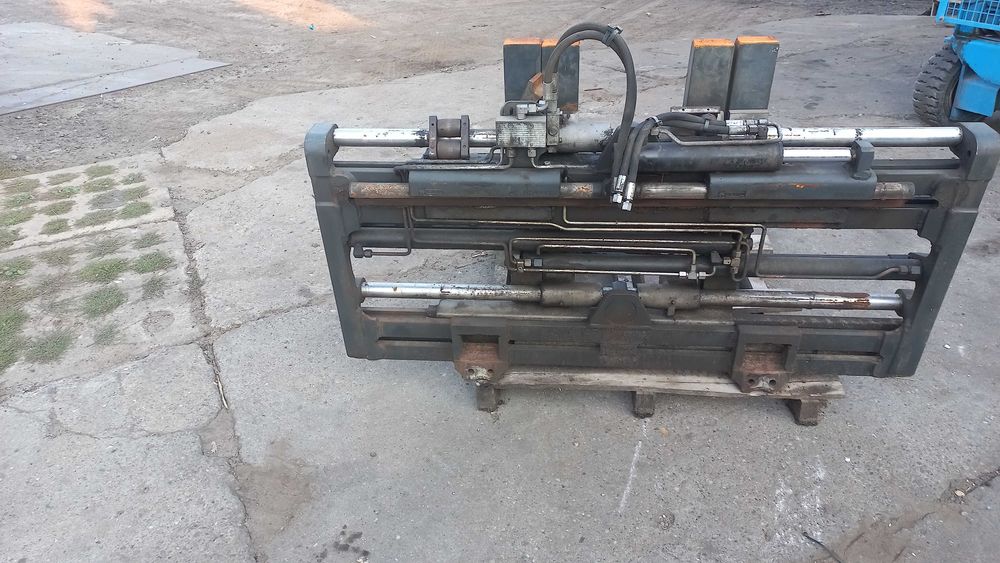 wózek widłowy ,paletyzer