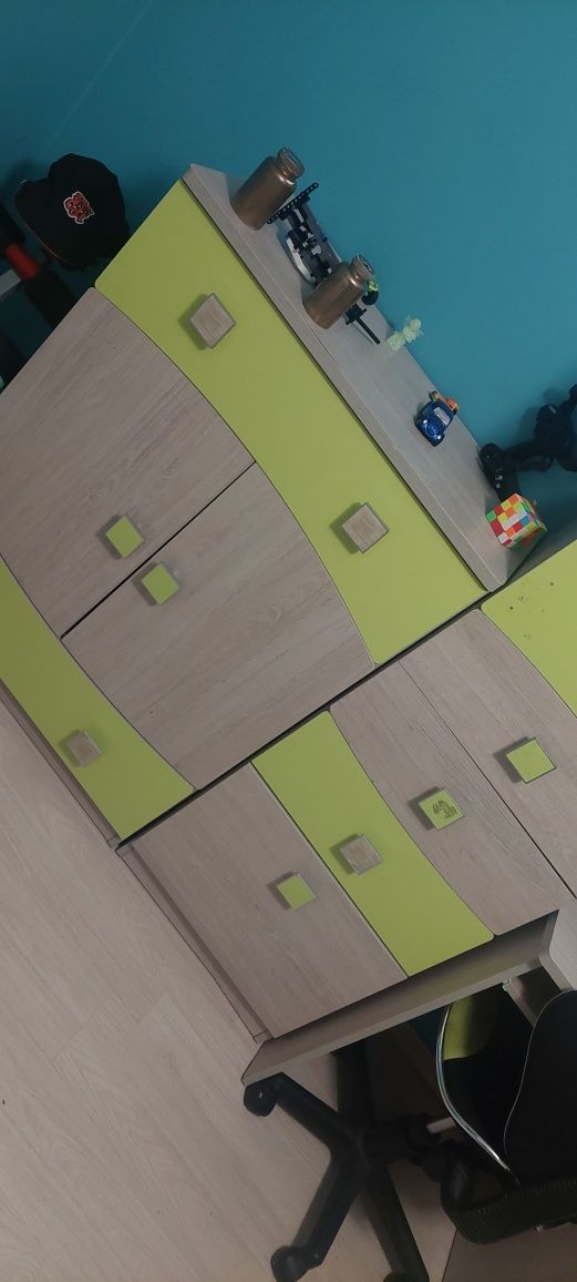 Zestaw mebli Szafa Krzesło Regał