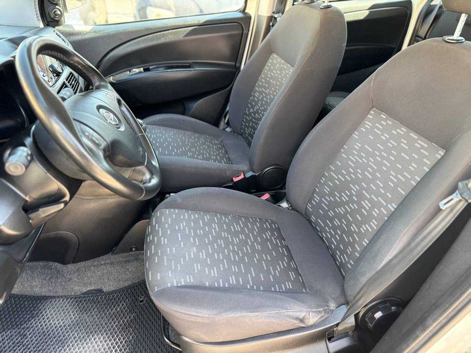 Opel Combo 2012 1.4 л. бензин.Оригінальний пасажир.