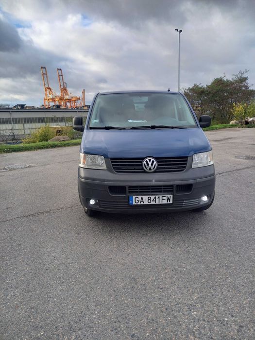 Sprzedam vw T5 Transporter os prywatna