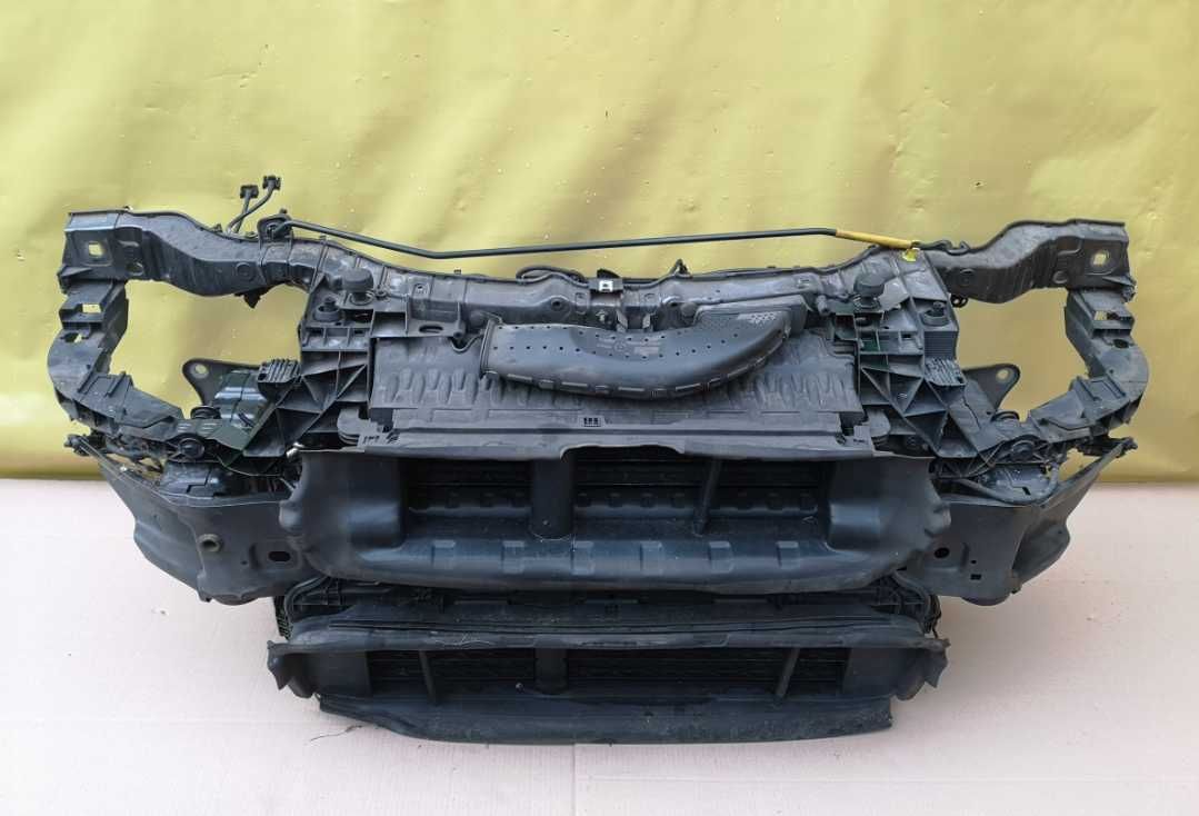 Ford Focus mk3 панель радіаторів радіатор телевізор шрот разборка