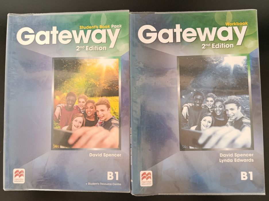 Vendo livros de apoio às aulas de inglês Cambridge