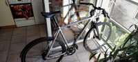 Rower cannondale alfine 11 trekking