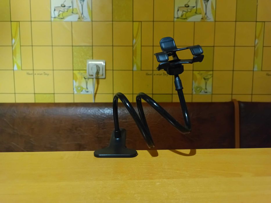 Держатель для телефона новый