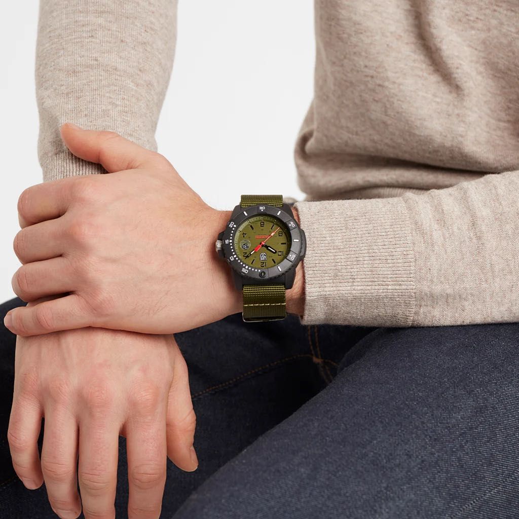Годинник LUMINOX 3617.SET Navy Seal 3600 Tritium 45 mm 200 MT SAPPHIRE