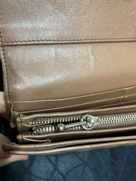 Porta moedas Dolce & Gabbana camel usado