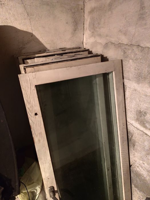 Okna i drzwi drewniane (skrzydła)