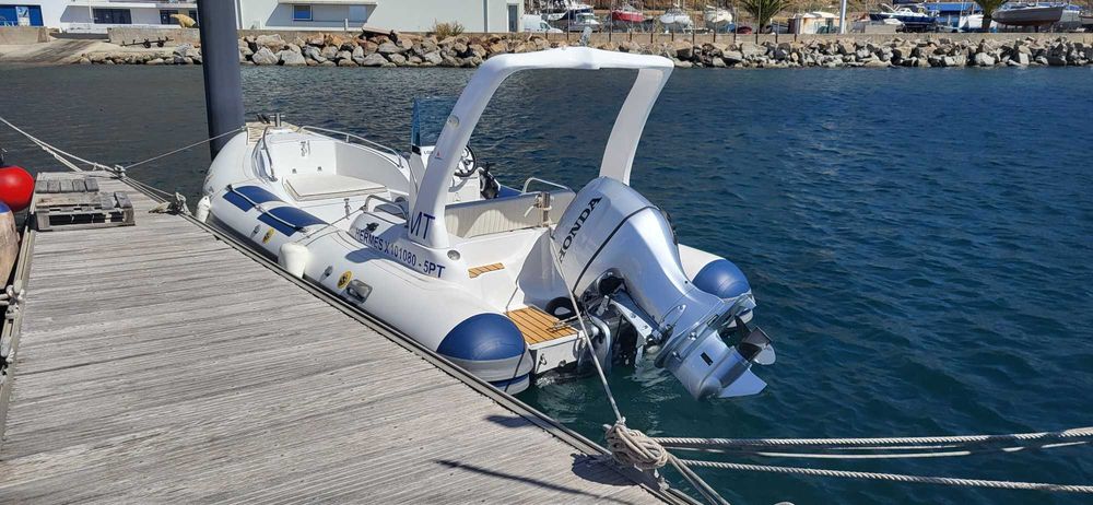 Barco 5.60m motor 100 honda novo