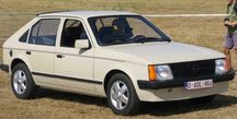 OPEL KADETT D reperaturka błotnika prawy tył 5D 79-84