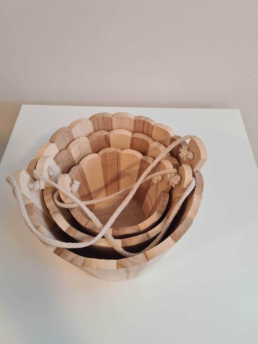 Drewniane osłonki na doniczki, wiaderka- komplet 3 szt