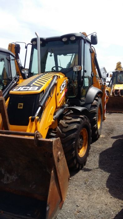 USŁUGI KOPARKO-ŁADOWARKA, prace ziemne, instalacje, wykopy fundamentów