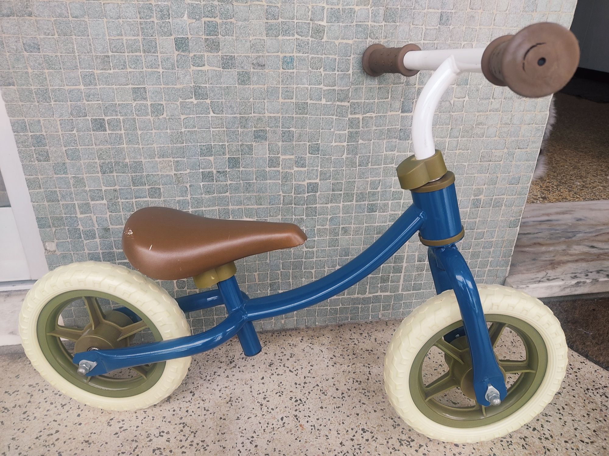 Bicicleta de Equilíbrio Infantil – Ideal para os Pequenos!