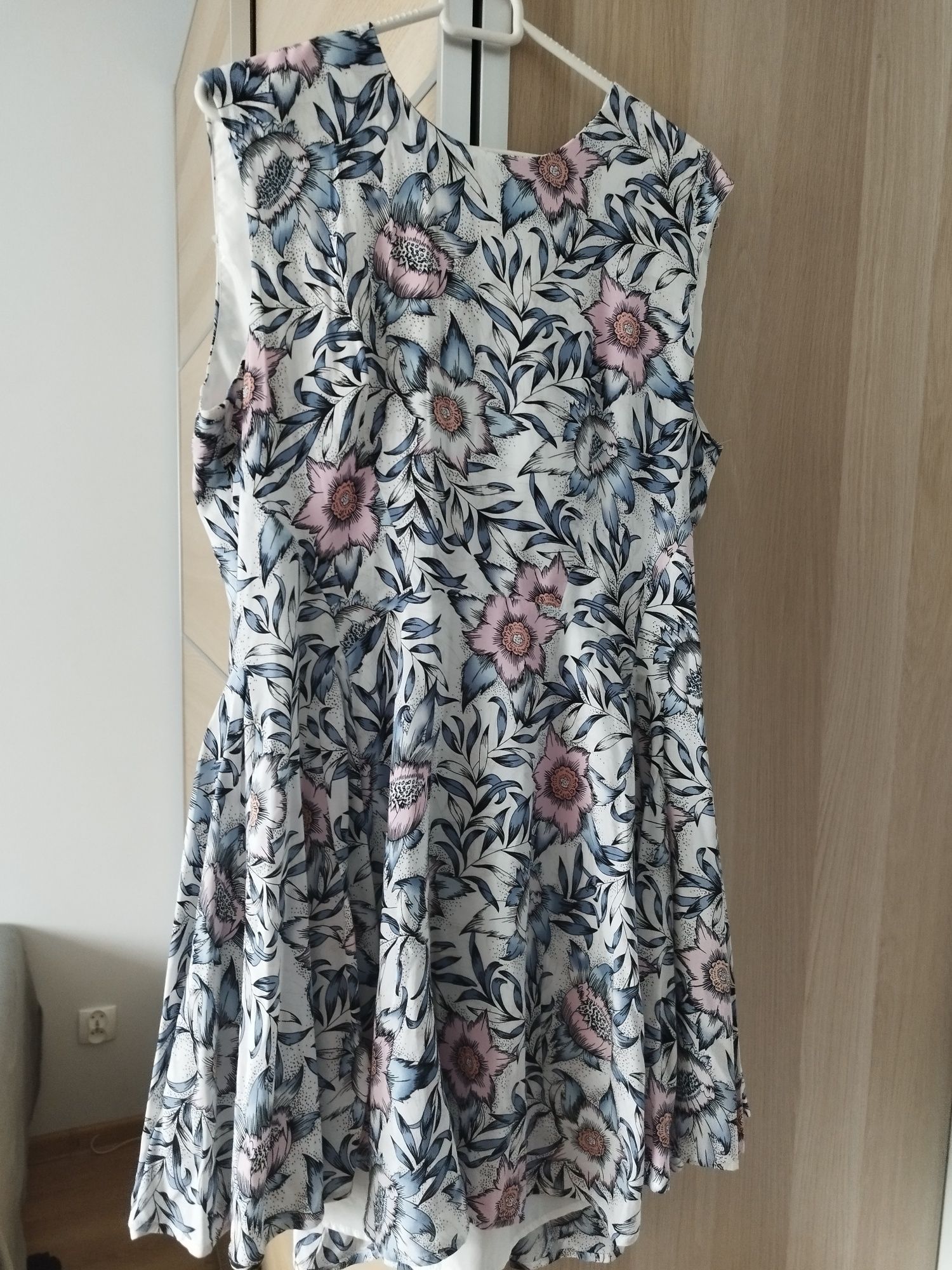 Sukienka H&M w kwiaty