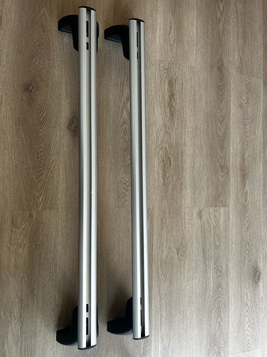 Bagażnik dachowy Thule Wingbar do BMW.