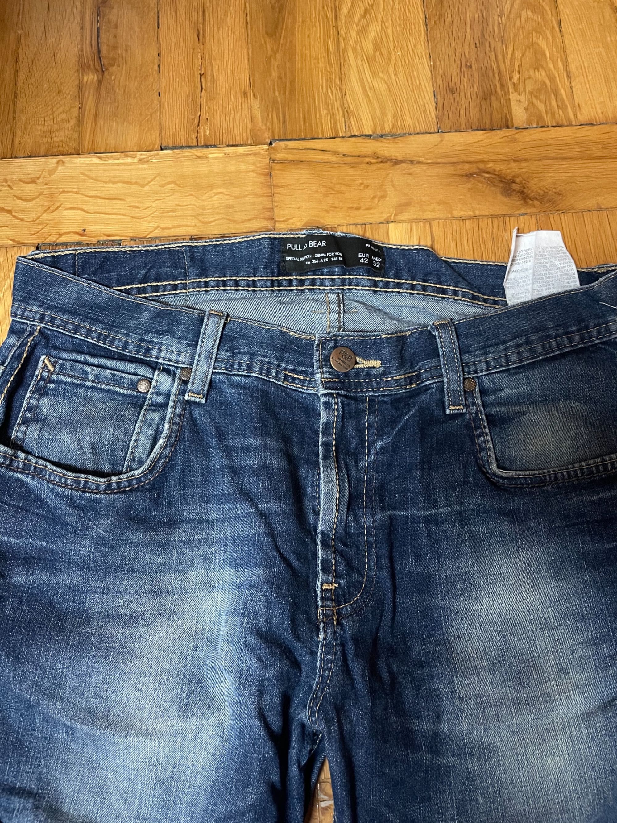 Spodnie jeansy Pull & Bear rozmiar 42 EUR / M długość 95 cm