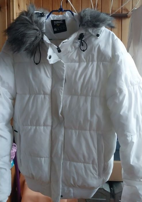 Продам мужской зимний пуховик  Everlast. ОРИГИНАЛ