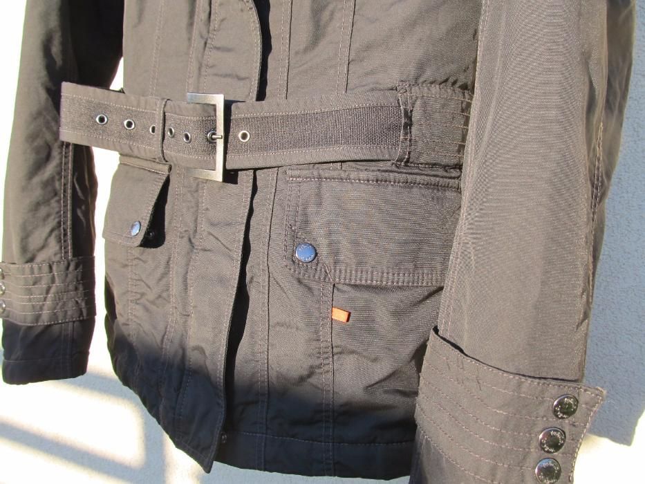 do 172 cm rozm. 38 YESSICA C&A kurtka damska czarna marka z paskiem