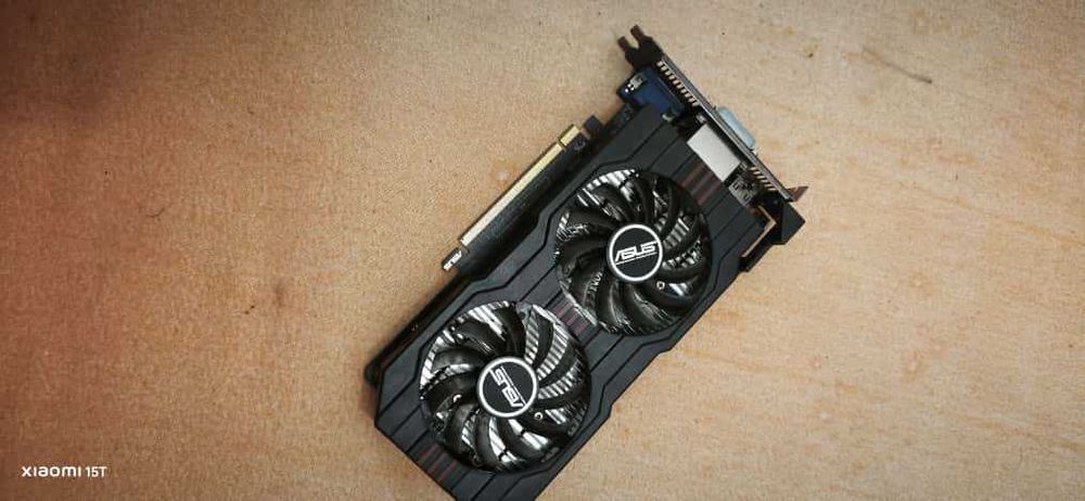 Placa Gráfica Asus GTX 650 Ti 1GB - BOM ESTADO