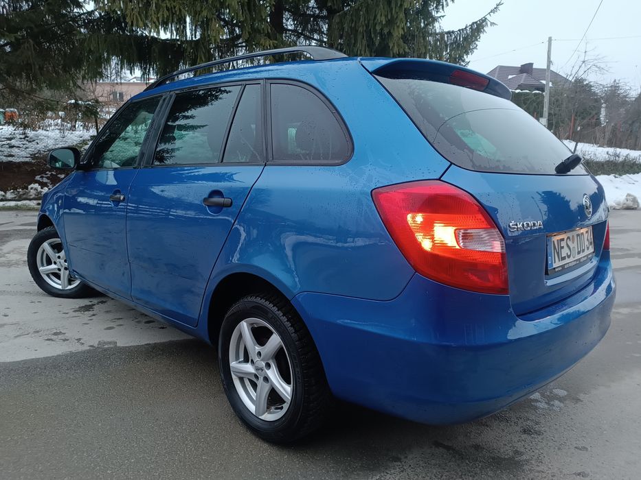 SKODA FABIA 2 LIFT rok 2013 / 1.4 benzyna/ klima / stan wzorowy