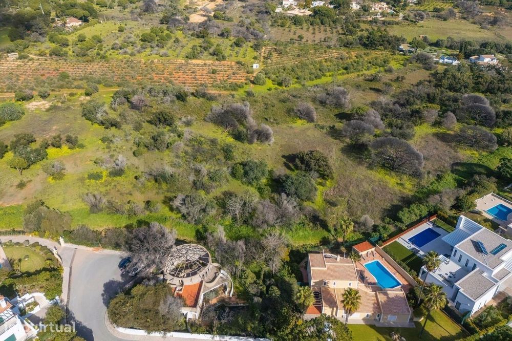 Terreno com 10.000m2 - Quinta do Lago | Almancil