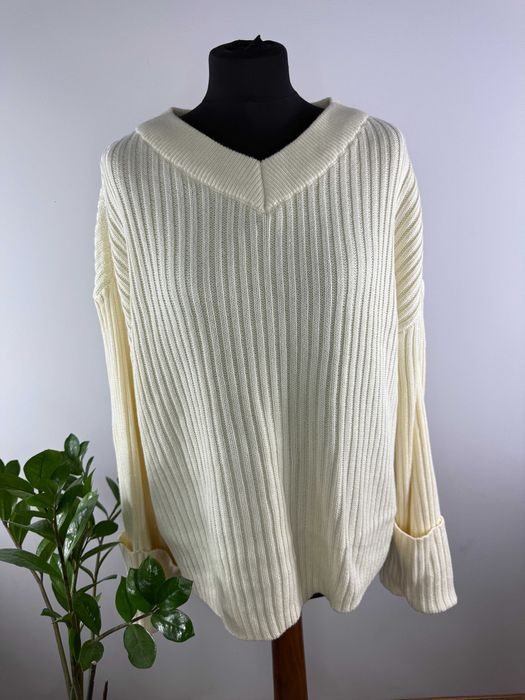 Biały bawełniany sweter z dekoltem V szerokie rękawy Body Flirt 44/46